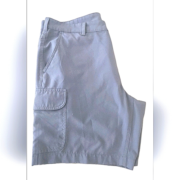 PGA Tour Light Gray Cargo Shorts for Men Size 38 - Picture 1 of 3